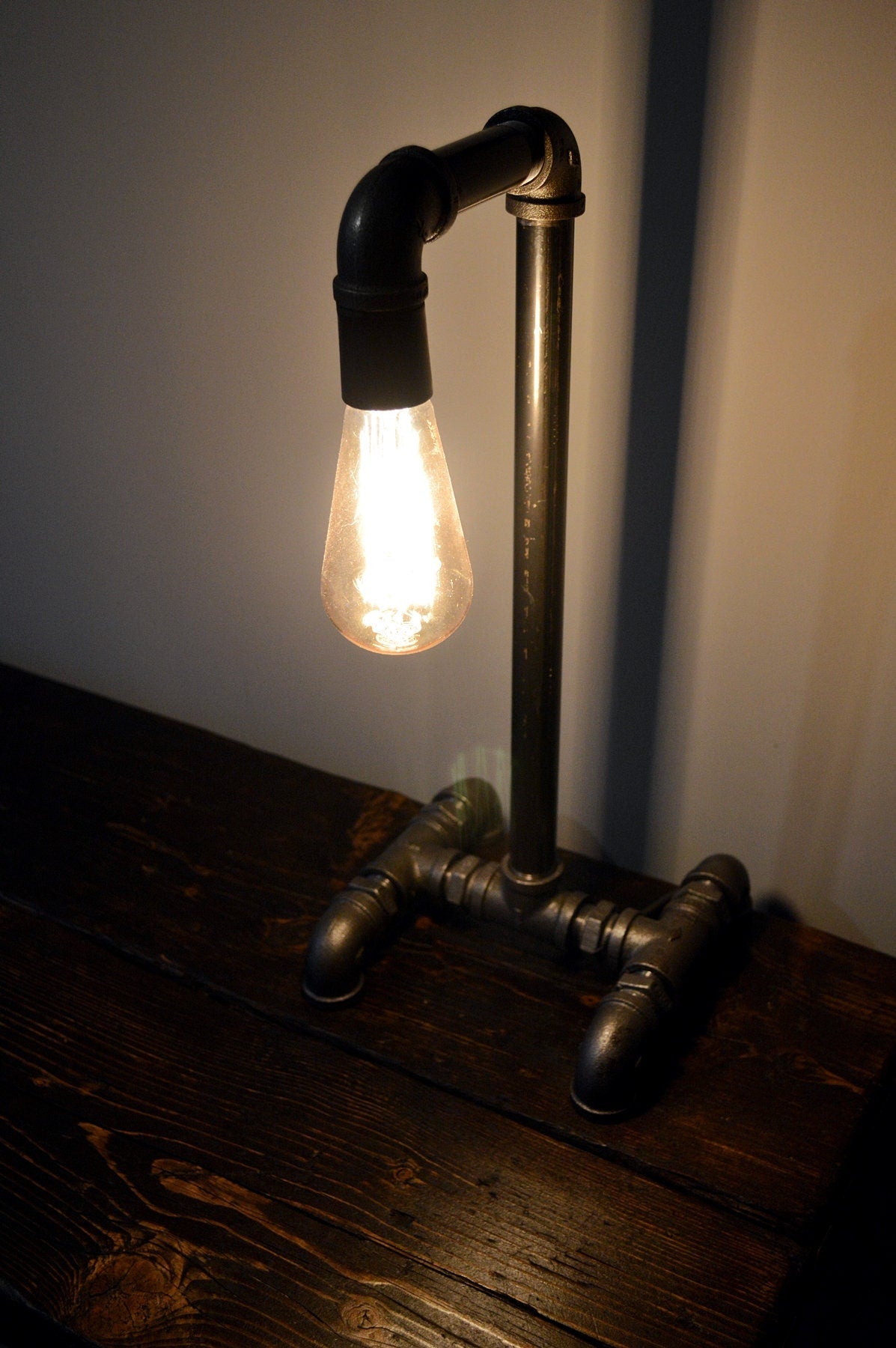 Industrial Steel Pipe Table Lamp